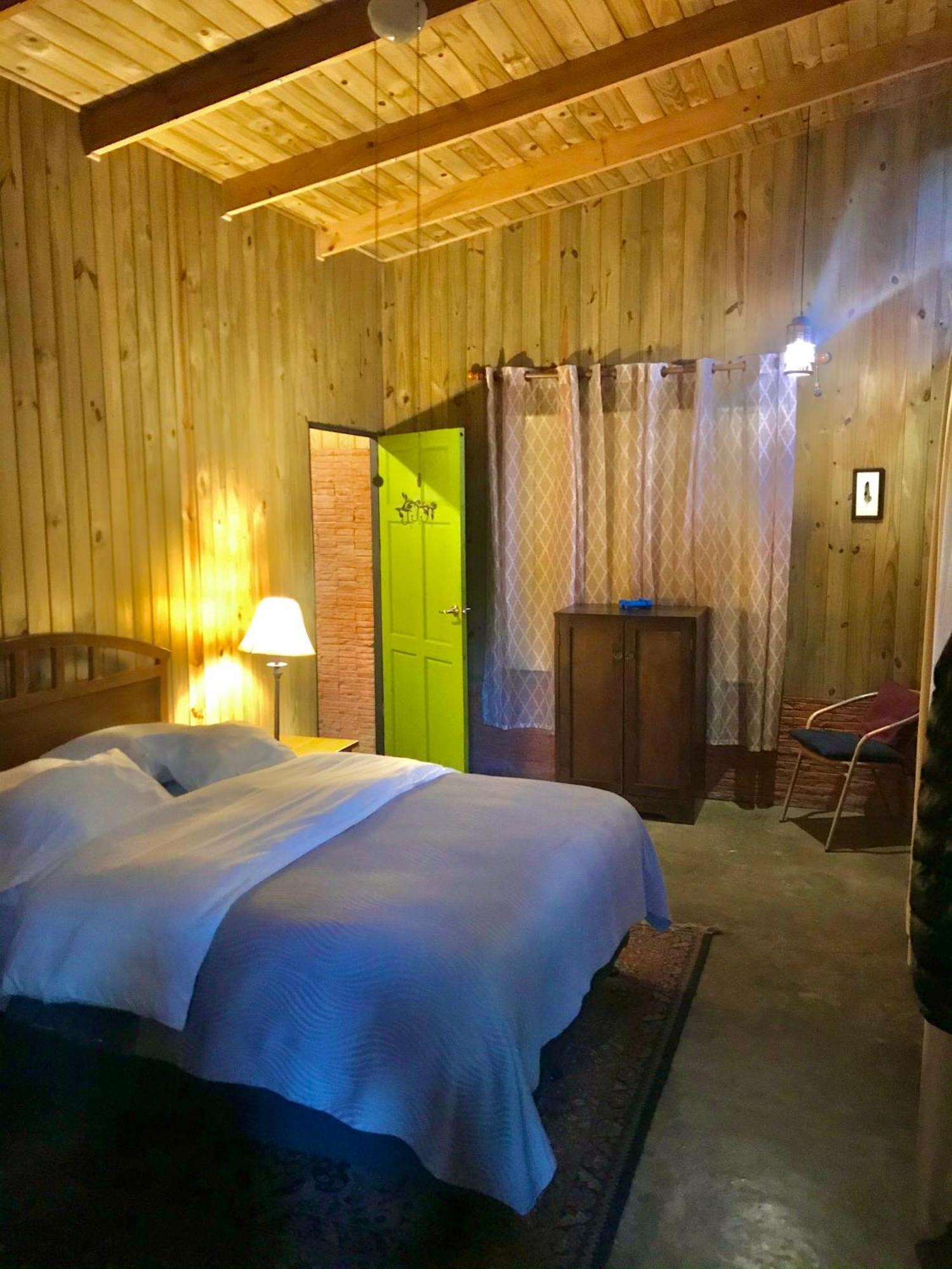 Yerbabuena Lodge Monteverde Pokoj fotografie